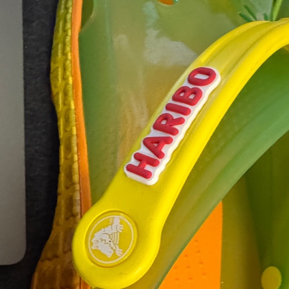 NWOB HARIBO Gummy Bear crocs - size 5 men and 7 women - Picture 3 of 10